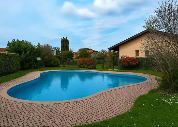 Casa Bacher Pool&Gardenprivate&2,5Kilometri To Peschiera Del Garda Center