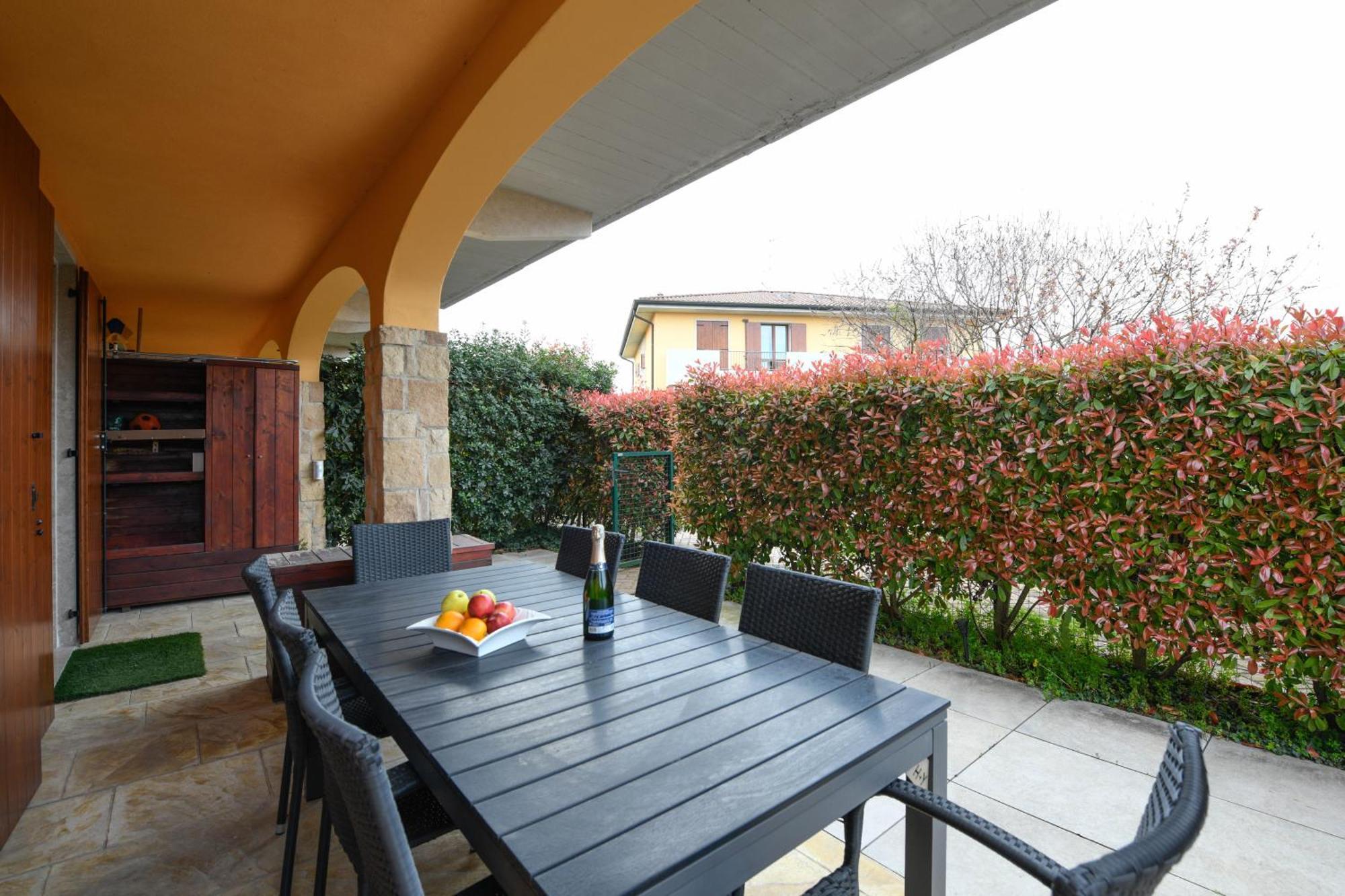 Casa Bacher Pool&gardenprivate&2,5kilometri To Center * Peschiera del Garda