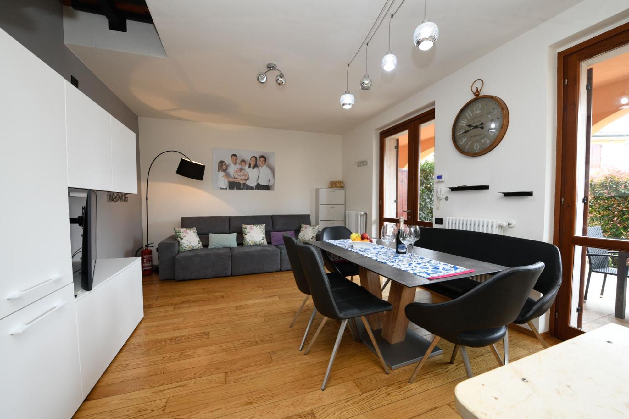 Casa Bacher Pool&gardenprivate&2,5kilometri To Center Appartamento Peschiera del Garda