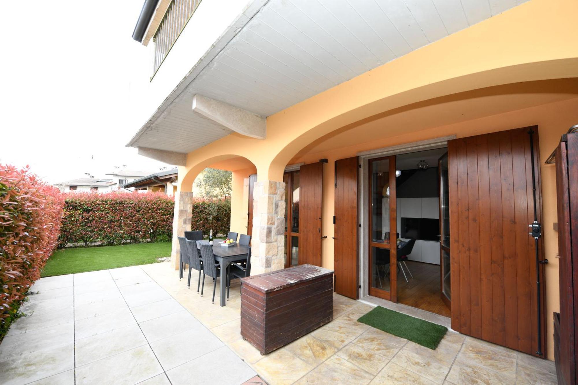 Casa Bacher Pool&gardenprivate&2,5kilometri To Center Appartamento *